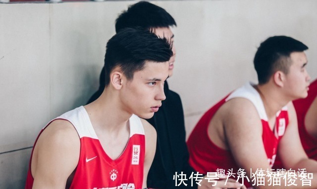 离队|正式离队!中国男篮混血国手被放弃 CBA名帅下狠心