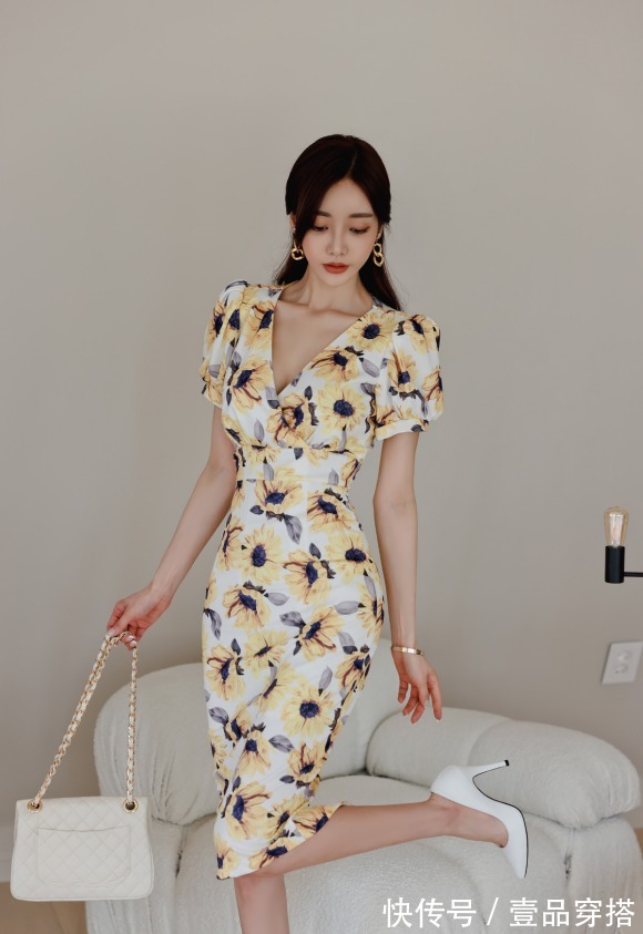 盛夏尼斯南法名媛|女神孙允珠时尚搭配:盛夏尼斯南法名媛向日葵长裙