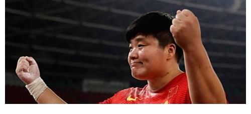 巩立姣与谢霆锋录节目，比拼扔土豆，结果还挺出乎意料