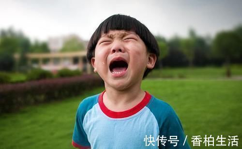 零花钱|儿子花50元买1袋盐,宝妈上门讨说法,反遭店员回怼:自己看监控