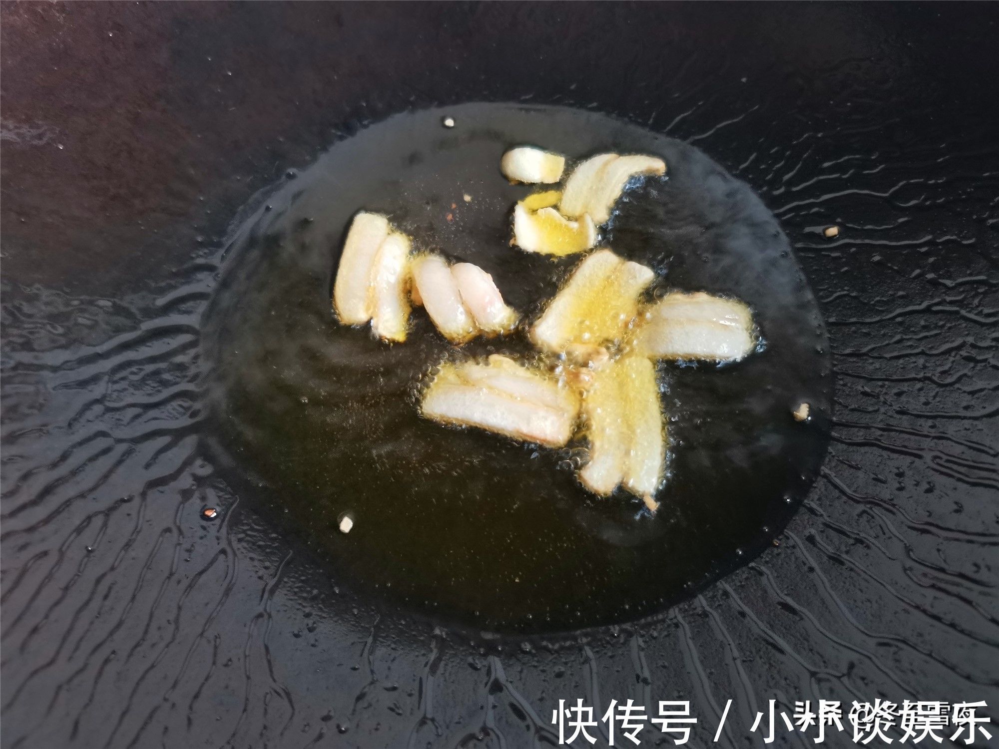 年夜饭|东北年夜饭必备菜,寓意:年年有余,这道菜只有在家做的味道正宗