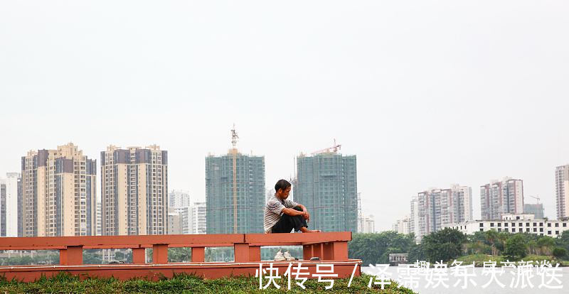 小明|父母房产过户给子女留意了!新规下,从明年起统统这样处理父母房