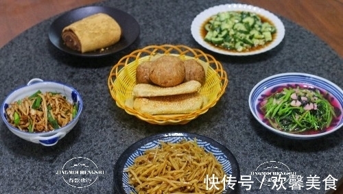 晒晒我家的清淡晚餐，一桌全是素菜，网友：全家属兔子的？