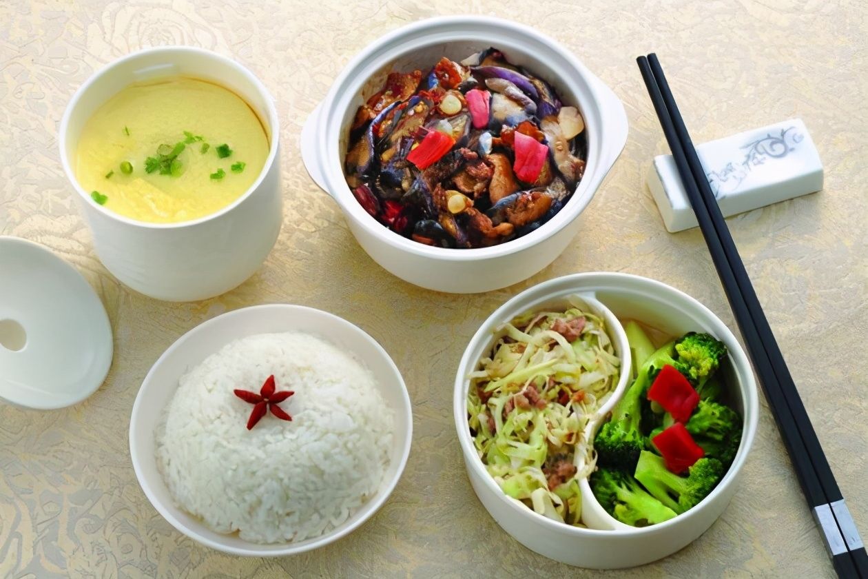 回家吃饭|你的吃相，暴露了你的人品