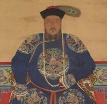 皇太极|努尔哈赤有十六个儿子，最宠多尔衮，为何是皇太极继位？