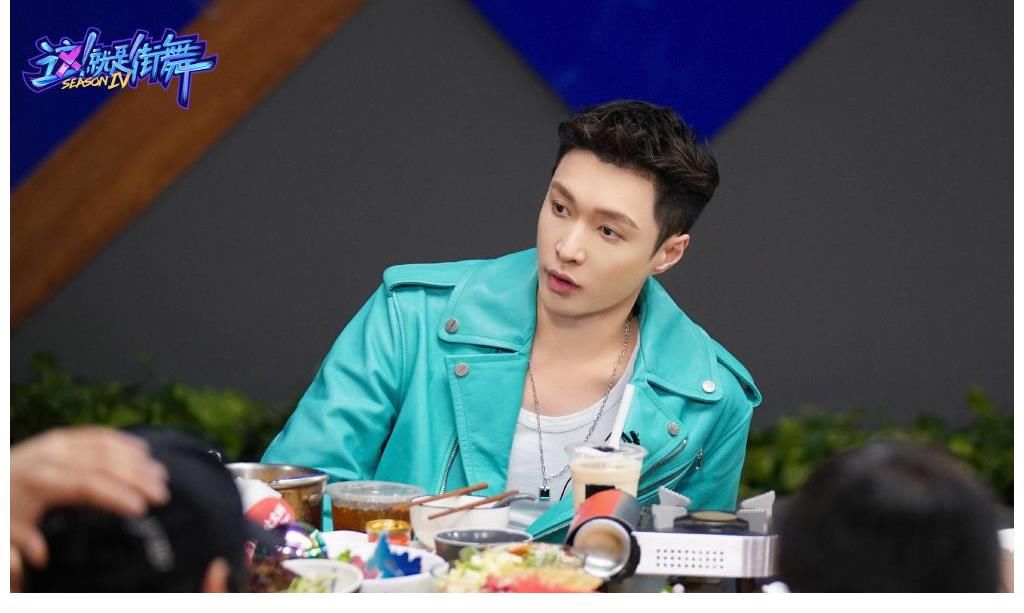 《街舞4》總決賽黃瀟被淘汰張藝興暖心安慰，結果卻遭到網友爭議