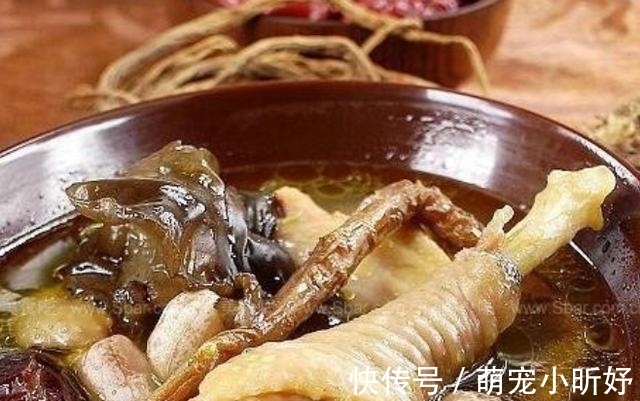 补气养血|当归炖鸡,你做对了吗?汤鲜肉烂,香气四溢,补气养血滋润容颜