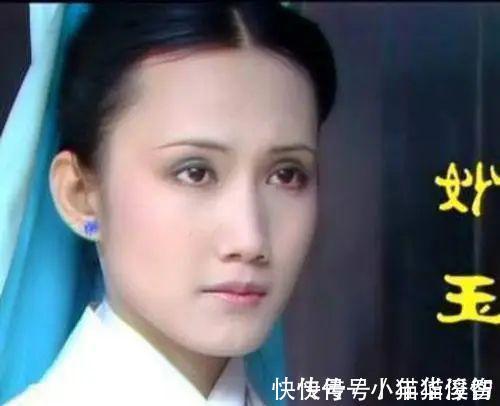 贝叶$被王夫人藏在贾府的妙玉,毁了贾元春在宫中多年的努力