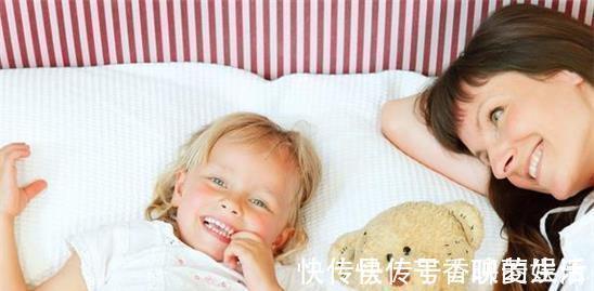 丽丽|家长情绪失控到底多可怕?4岁女孩拉裤子,妈妈一时气愤猛踹一脚