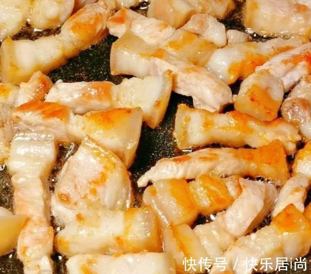 美食天下|不加一滴水油的红烧肉，香而不腻，解馋下饭！