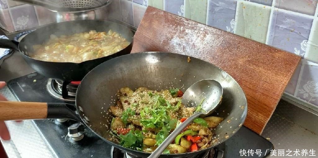 天冷后,莲藕土豆靠边站,多给家人吃这碱性食物,一周3次身体棒