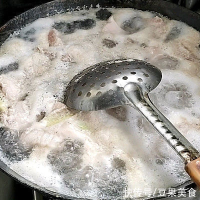 甜面酱|学会这些不加一滴油的红烧肉，孩子多吃三碗饭