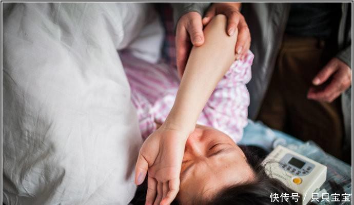 分娩|宫缩时产妇疼得“死去活来”,胎儿是啥感觉,看完憋住别笑