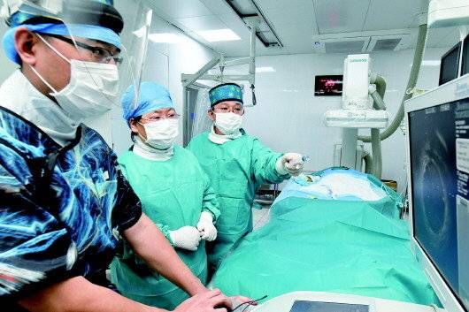 胸痛|市四院心血管内一科：用心托起“心”希望，抢救生命更快一步