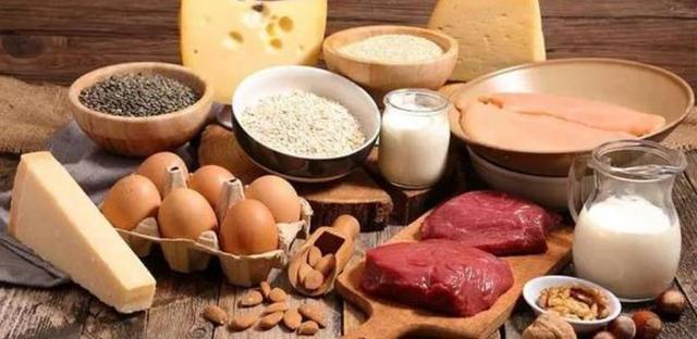 肝病患者|肝不好不能吃西红柿医生建议若想肝脏好,这2种食物要少吃