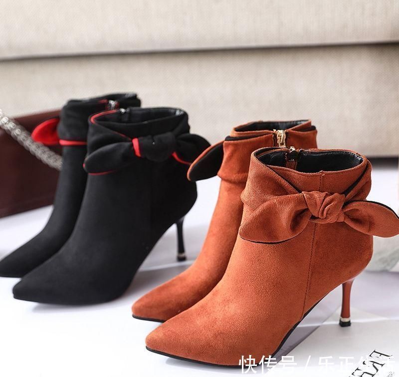 高跟鞋 小蛮腰! 每个女人都渴望吧 穿上一双高跟鞋+裤袜, 美得亭亭玉立