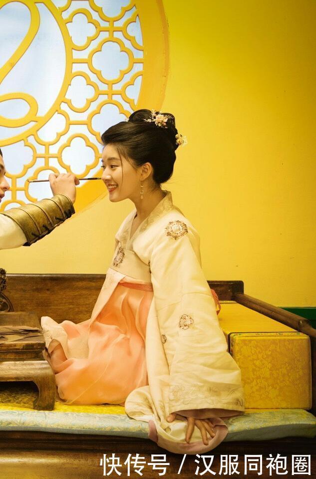 古人做高发髻的方法,居然这么接地气?又一可申遗项目悄悄诞生了