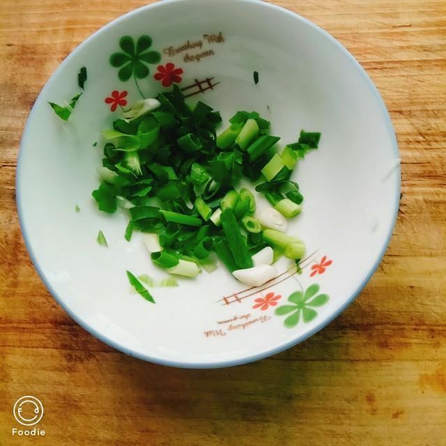 韭菜别再炒鸡蛋了,和“它”搭配,孩子常吃补营养,还护肤明目