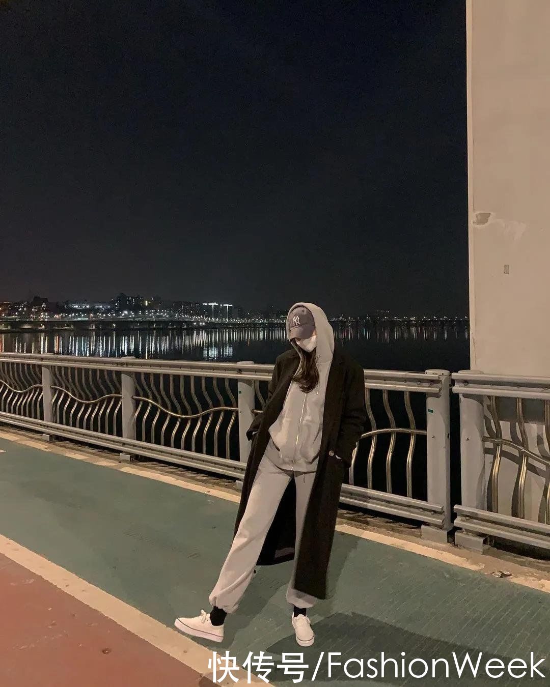 开启春季甜蜜穿搭，韩国穿搭博主来告诉你答案