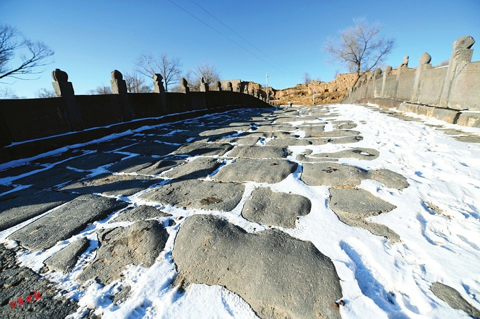 杀虎口！杀虎口！雪满苍山诗满楼