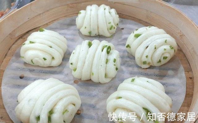 蒸馒头|发面时,只加酵母是“大忌”,多加这2样,蒸出的馒头又白又暄软