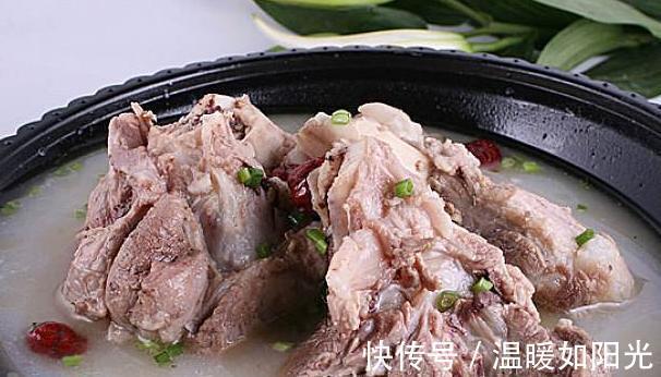 牛杂汤|牛杂汤怎么做到味道香醇，口感软绵，颜色分明？