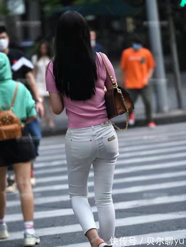 穿搭 夏季这样穿,清爽显身材,备受美女们喜爱!