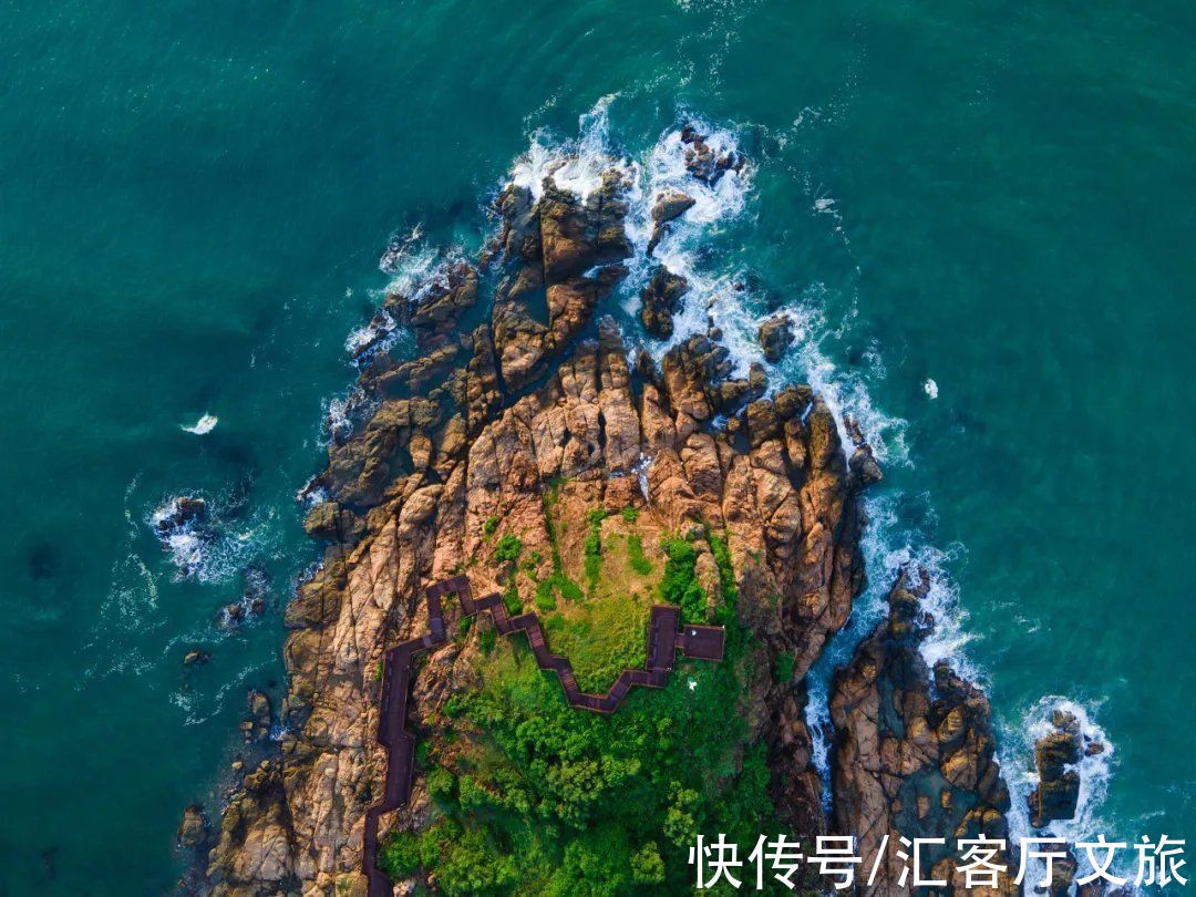 宝藏地|媲美巴厘岛，北纬18°绝美海岸线，海南这个宝藏地比三亚人少景美