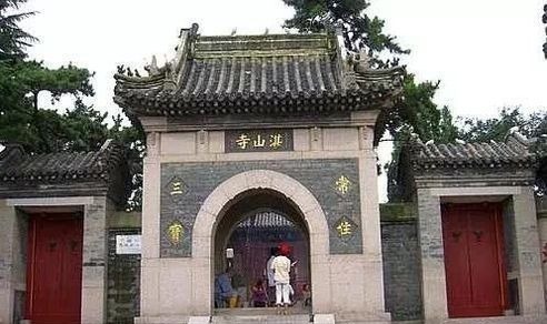 方丈#一位方丈说佛缘深厚的人有这5个特征,一个也是与佛有缘人