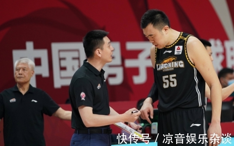广东队|杨鸣终于扬眉吐气,他这次居然逆袭了杜锋,可他的底气从哪来的?