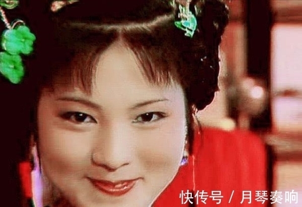 香菱@袭人受伤吐血,为何“争荣夸耀之心灰了一半”?她意识到了什么?