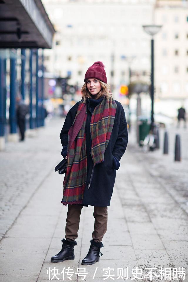 正确|这个秋冬堪称“爆款”的帽子,get正确佩戴技巧,保暖还显脸小