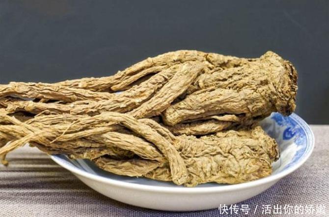  常用|体内湿气过重常用以下3样中药泡脚，有效祛湿气、冬季少生病