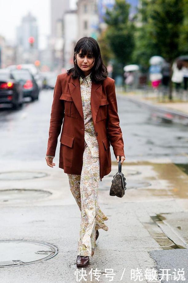 初冬火了一种穿搭,叫“西装+直筒裤”,简约优雅又高级