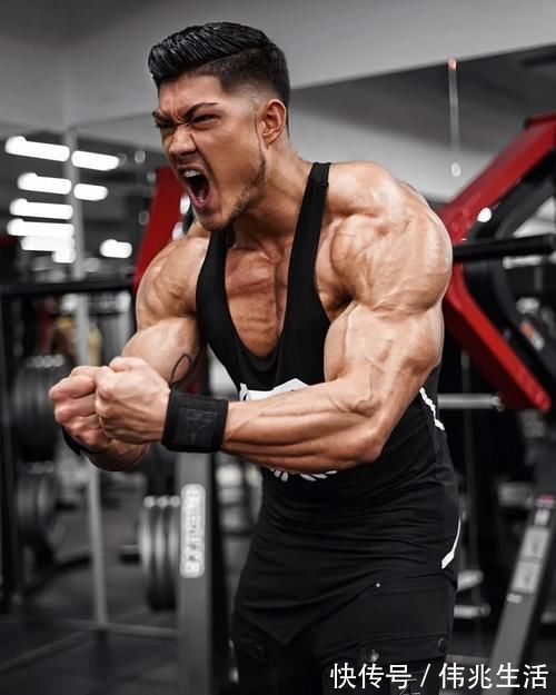 法式小馒头|刷爆健身圈的“法式小馒头”腹肌，这腹肌哪个男人抵挡得住！