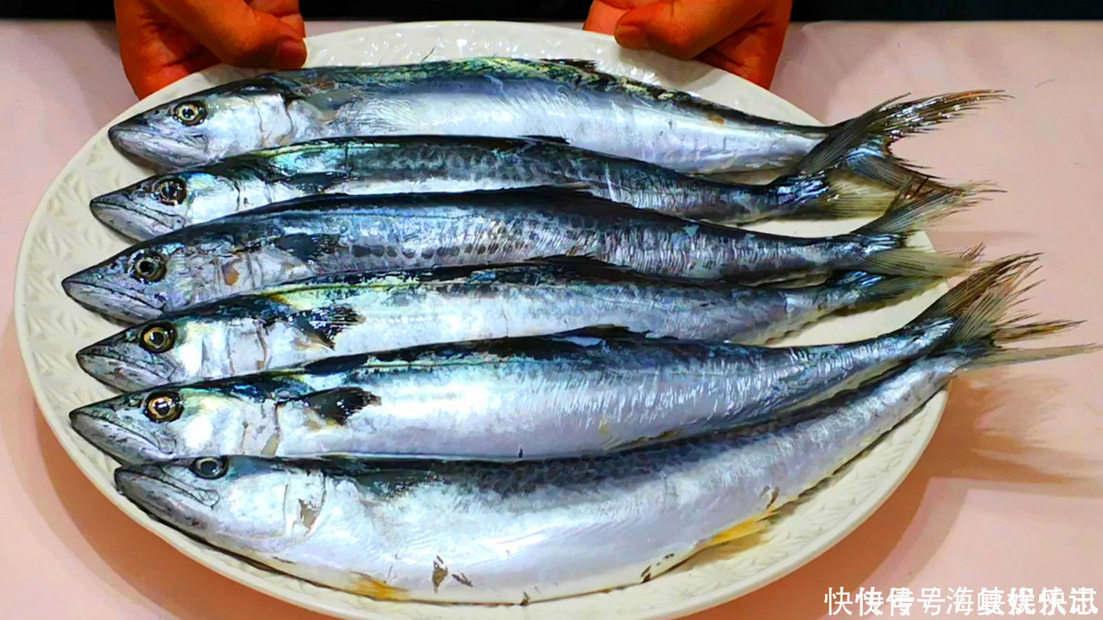 鲅鱼|炖鱼时,别加酱油和醋去腥,大厨教我1招,鱼肉又鲜又嫩还不腥气