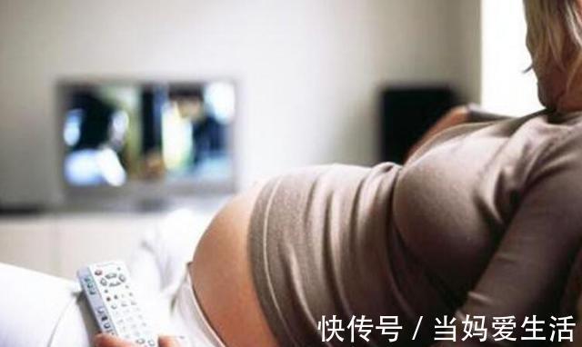 怀孕期间|怀孕后，除了熬夜玩手机，这2个“禁忌”更伤身，为了宝宝要忍住