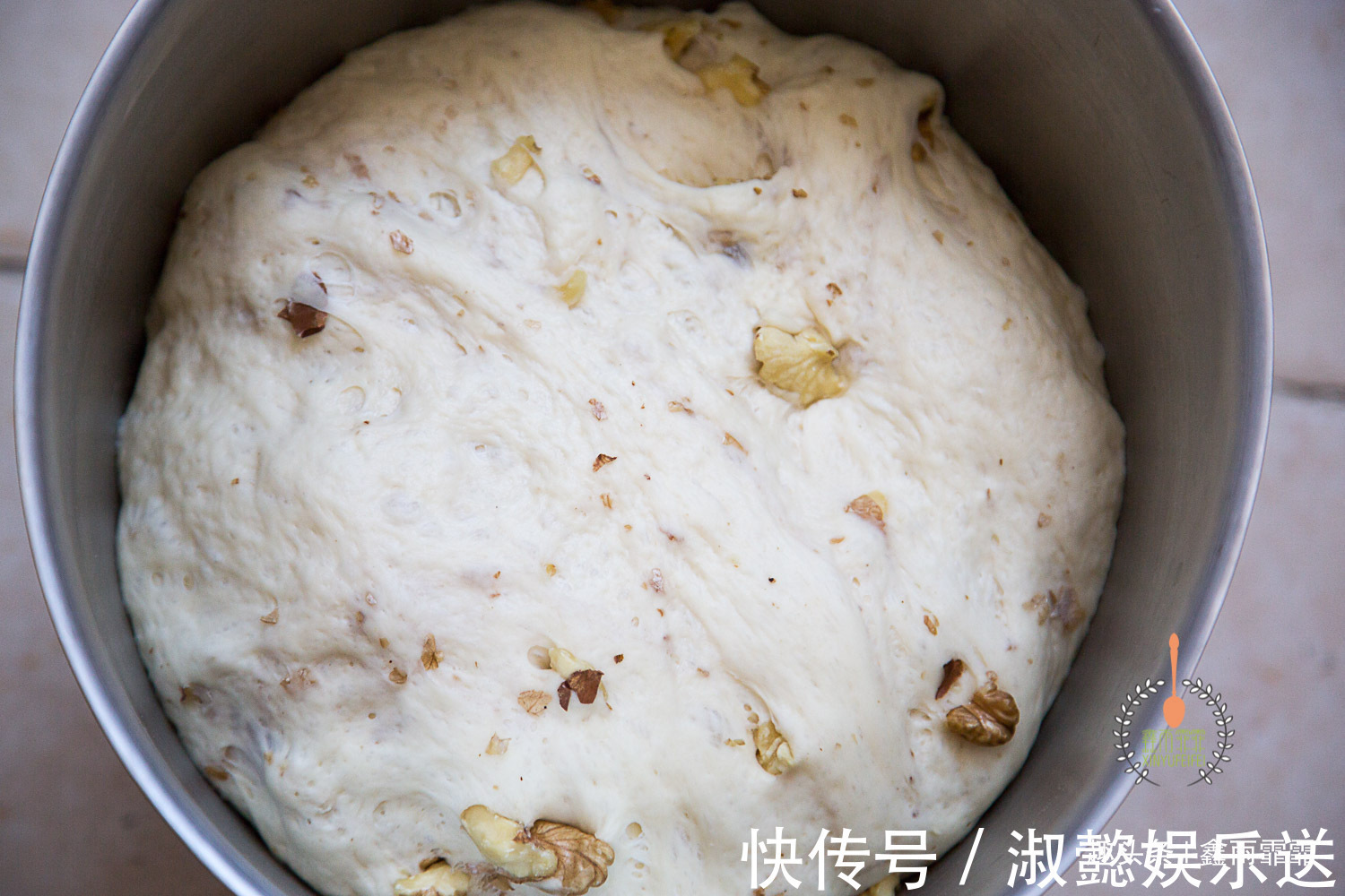 中国的馒头日本的烧饼，没对比就没有伤害，难怪日本人越来越长寿