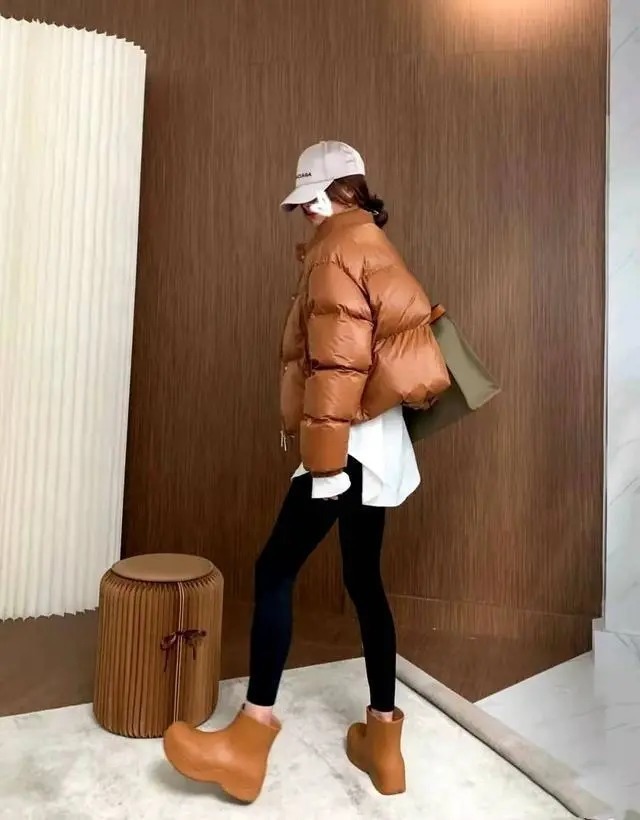 小个子|小个子女生,在冬季穿羽绒服选择多长才合适?