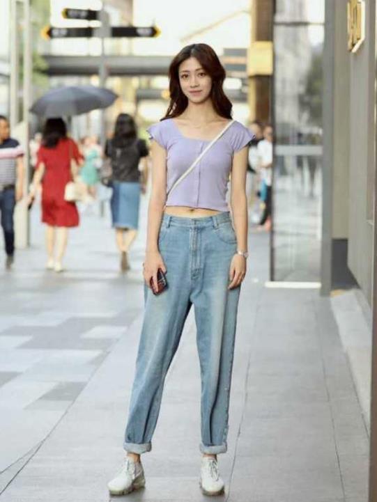 清新|清新靓丽的短发美女,白色的衬衫裙简洁大方,展现亭亭玉立的美感