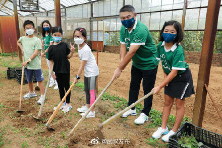 恒隆一心义工队|推动低碳环保生活，传递爱与关怀