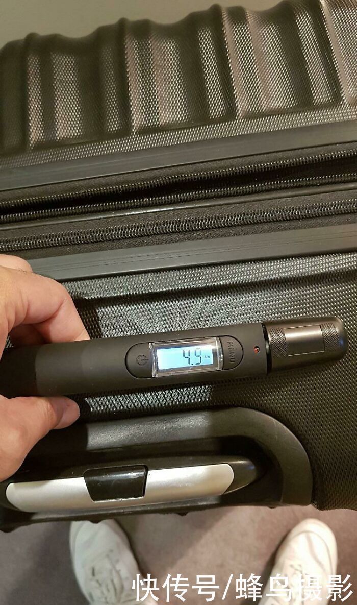 迪斯尼!65个活久未见的设计,一战纪念碑是一家人的“合影”,但缺一个人