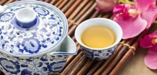 食物|高血压总靠降压药?傻!多吃这6种食物,血压稳定更健康