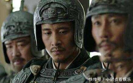 军中|三国成长最大的大将!前期扛不住马超二十回合!后期几乎无敌!