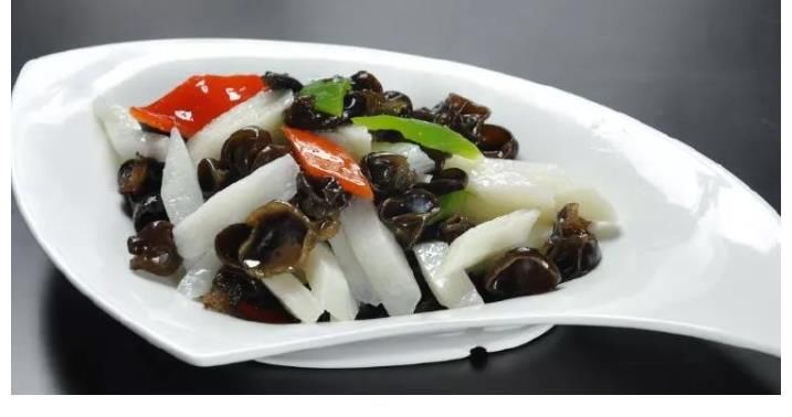 食谱|越到夏季越要注意养胃，送你蒸炒炖3个食谱，厨房小白也能搞定