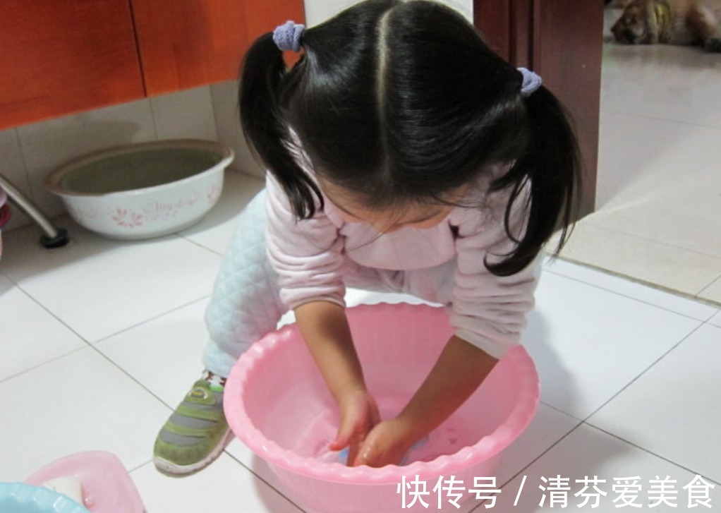 感冒|儿科医生:冬天孩子感冒是“捂出来”的!并不是家长认为的着凉