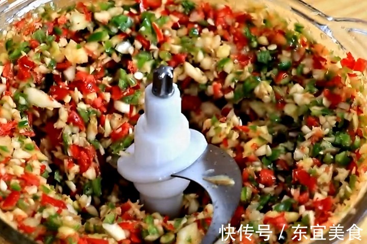红椒|秋天教你做香辣黄豆酱，黄豆不用发酵，简单一煮，香辣入味，下饭