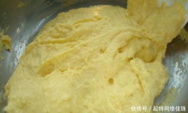 柔软|玉米发糕这样做，教你一招，蓬松柔软，不回缩不塌陷超好吃！