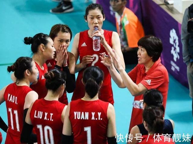 张然|不再忍气吞声!郎平隔空回应排协和91岁功勋批评,女排主帅有脾气