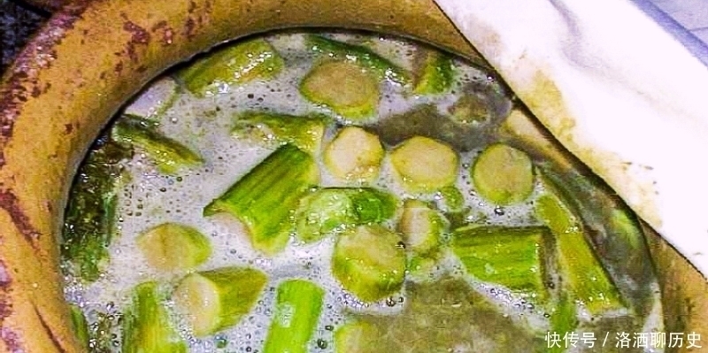 刺苋菜|此菜越老越好,叶子少人吃,根煲汤祛湿有奇效,16元1斤